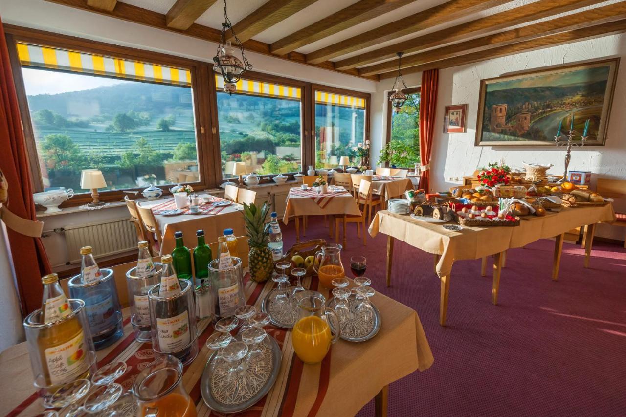 Vierburgeneck 3*